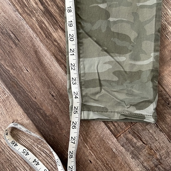 Loft Straight Leg Camo Pants - Picture 4 of 7